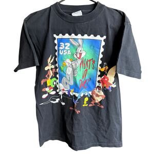 Vintage 1997 Looney Tunes Stamp Shirt Size S/M 90s USA Cartoon Marvin Wile Taz